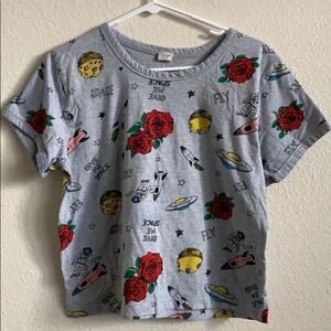 🔹4/$25 “Give Me Space” Graphic T-shirt